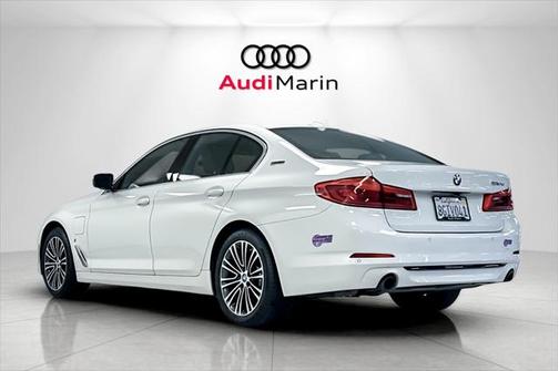 2019 BMW 530e iPerformance