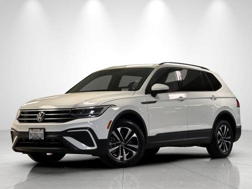 Pure White 2023 Volkswagen Tiguan 2.0T S