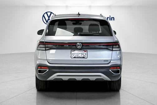 2025 Volkswagen Taos 1.5T SEL
