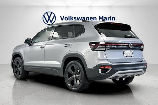 2025 Volkswagen Taos 1.5T SEL