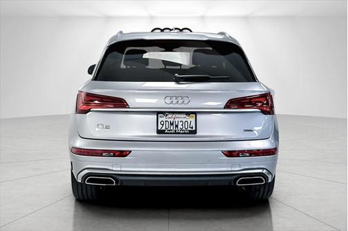 2022 Audi Q5 45 S line Premium Plus