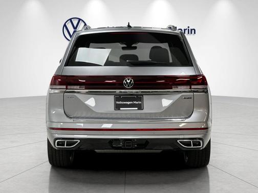 Silver Mist Metallic 2026 Volkswagen Atlas 2.0T SEL Premium R-Line 4MOTION