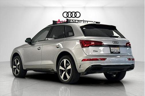 2023 Audi Q5 45 S line Prestige