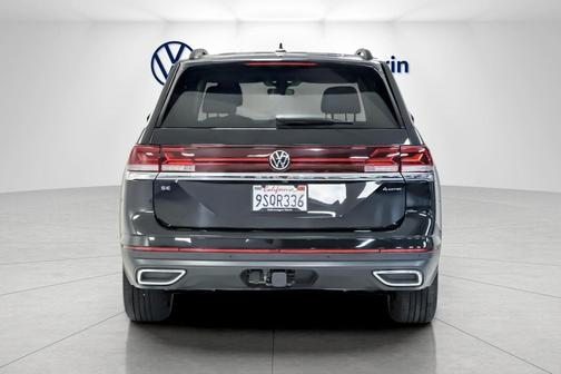 2025 Volkswagen Atlas 2.0T SE w/Technology 4MOTION