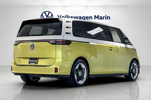 2025 Volkswagen ID. Buzz Pro S Plus
