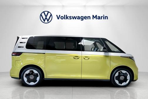 2025 Volkswagen ID. Buzz Pro S Plus