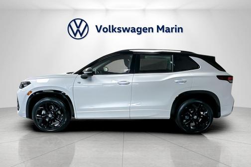 2025 Volkswagen Tiguan 2.0T SE R-Line Black 4MOTION