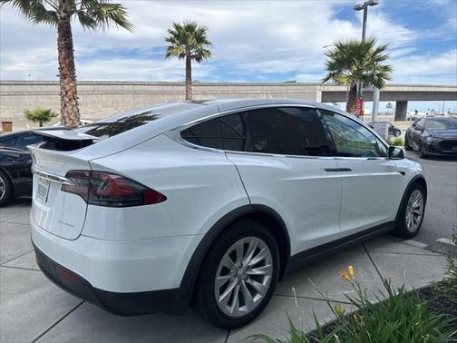 2021 Tesla Model X Long Range Dual Motor All-Wheel Drive