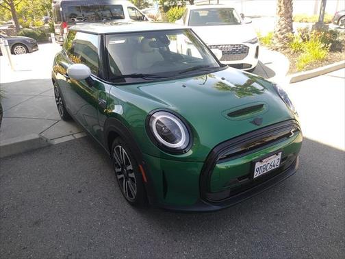 2023 MINI Hardtop Cooper S