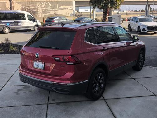 2022 Volkswagen Tiguan 2.0T SE 4MOTION