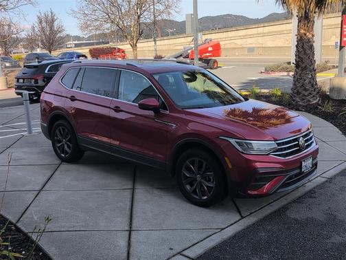 2022 Volkswagen Tiguan 2.0T SE 4MOTION