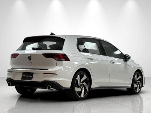 opal white pearl 2026 Volkswagen Golf GTI 2.0T S DSG