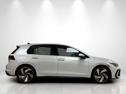 opal white pearl 2026 Volkswagen Golf GTI 2.0T S DSG