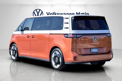 2025 Volkswagen ID. Buzz Pro S Plus