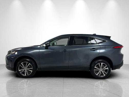 Coastal Gray Metallic 2023 Toyota Venza LE