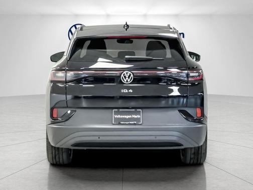 2025 Volkswagen ID.4 Pro