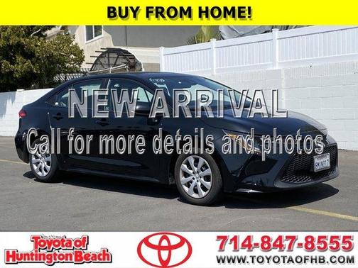 Photo 1 of 8 of 2020 Toyota Corolla LE