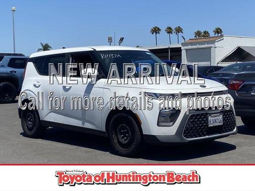 Snow White Pearl 2020 Kia Soul LX