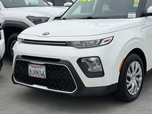 Snow White Pearl 2020 Kia Soul LX