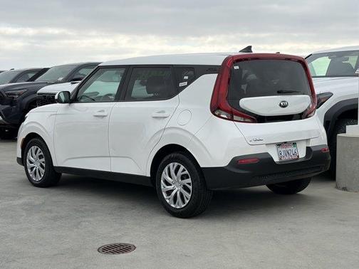 Snow White Pearl 2020 Kia Soul LX