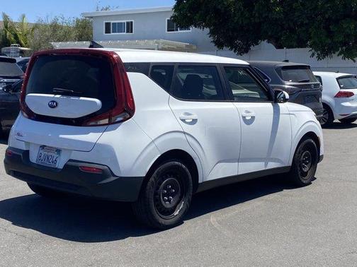 Snow White Pearl 2020 Kia Soul LX