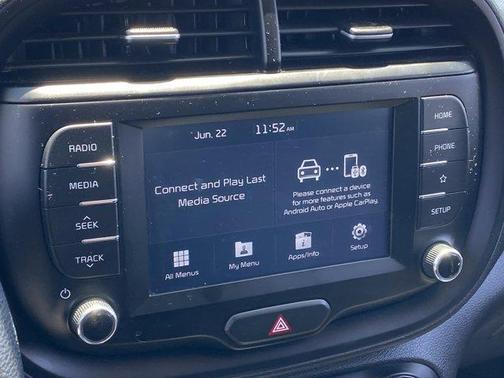 Snow White Pearl 2020 Kia Soul LX