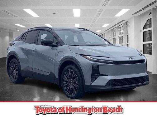 Cement 2026 Toyota C-HR XSE