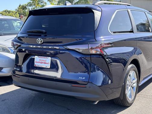 Blueprint 2026 Toyota Sienna XLE