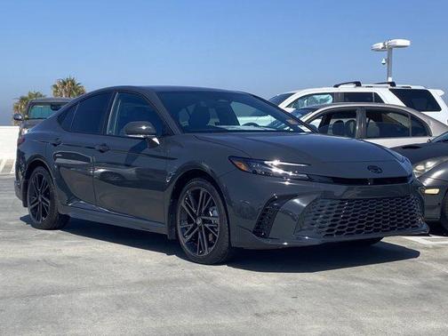 UNDERGROUND 2026 Toyota Camry XSE
