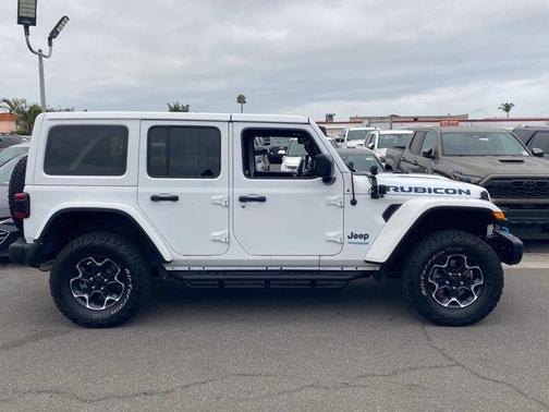 Bright White Clearcoat 2022 Jeep Wrangler Unlimited 4xe Rubicon