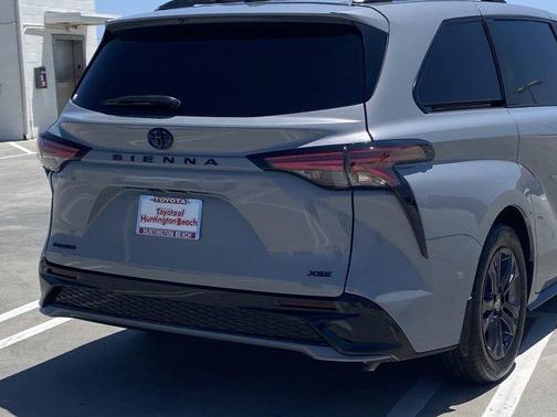 Cement 2025 Toyota Sienna XSE
