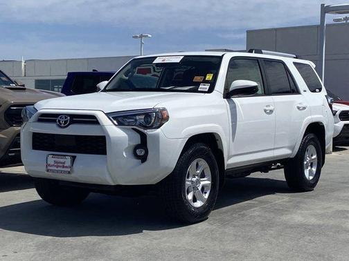 Ice 2024 Toyota 4Runner SR5