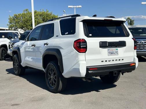 Ice Cap 2026 Toyota 4Runner SR5