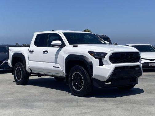 Ice 2026 Toyota Tacoma Hybrid TRD Off Road