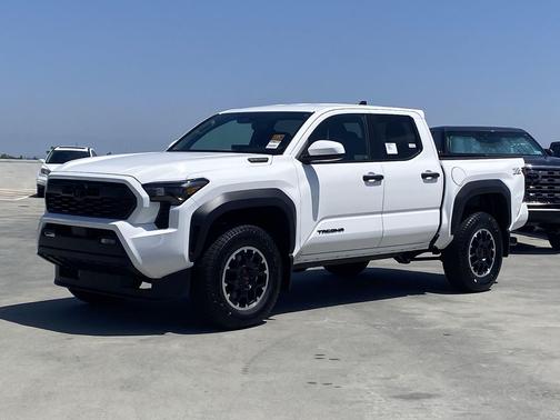Ice 2026 Toyota Tacoma Hybrid TRD Off Road
