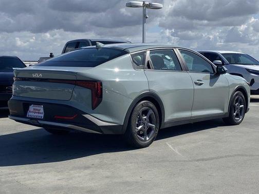 Haze 2025 Kia K4