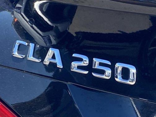 Midnight Black 2016 Mercedes-Benz CLA-Class Base