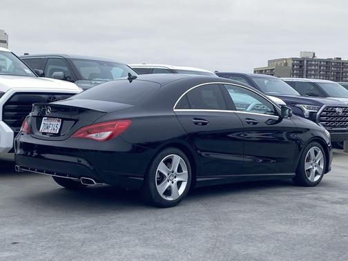 Midnight Black 2016 Mercedes-Benz CLA-Class Base