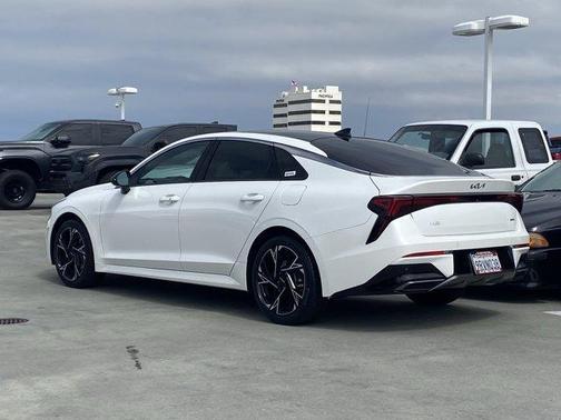 Snow White Pearl 2025 Kia K5 GT-Line