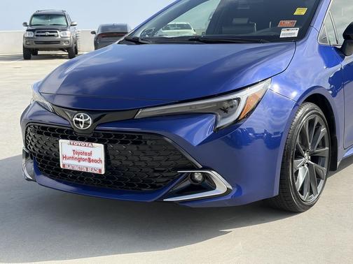 Blue Crush Metallic 2026 Toyota Corolla Hatchback XSE