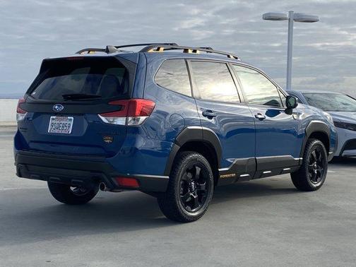 Geyser Blue 2025 Subaru Forester Wilderness