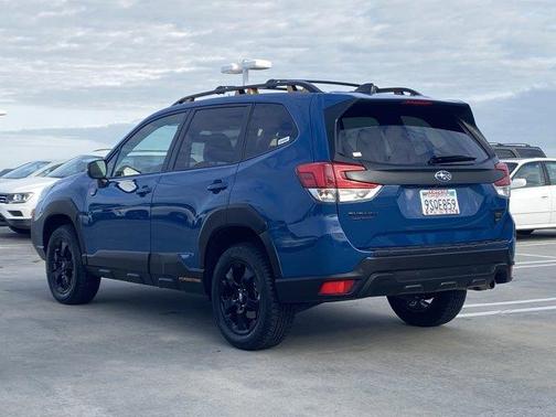Geyser Blue 2025 Subaru Forester Wilderness