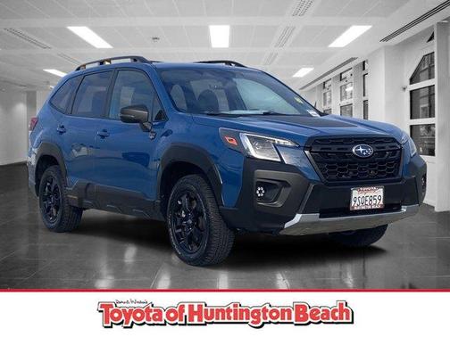 Geyser Blue 2025 Subaru Forester Wilderness
