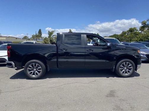 Black 2022 Chevrolet Silverado 1500 LT
