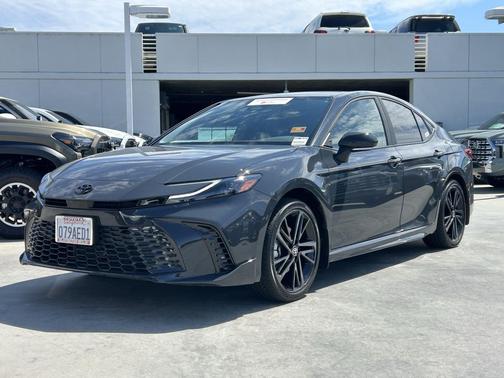 UNDERGROUND 2026 Toyota Camry XSE