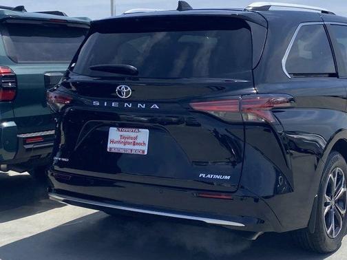 Midnight Black Metallic 2026 Toyota Sienna Platinum 7 Passenger