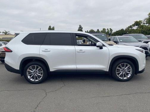 Wind Chill Pearl 2024 Toyota Grand Highlander