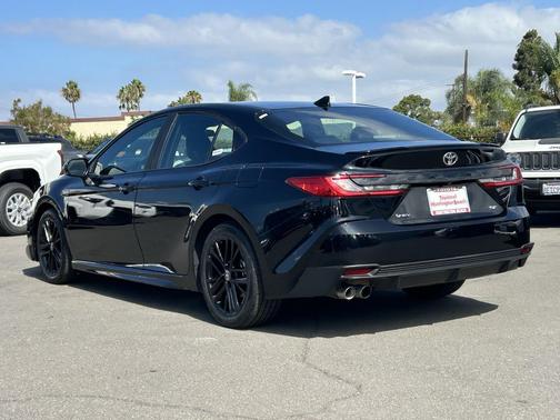 Midnight Black Metallic 2025 Toyota Camry SE