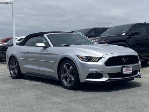 Ingot Silver Metallic 2016 Ford Mustang V6