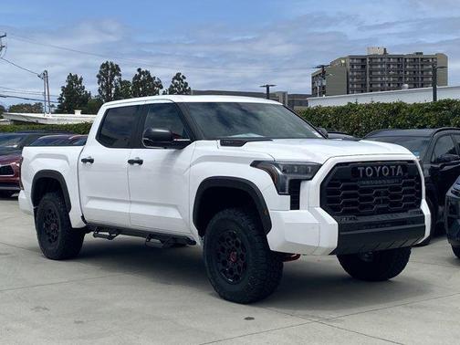 Ice 2026 Toyota Tundra Hybrid TRD Pro